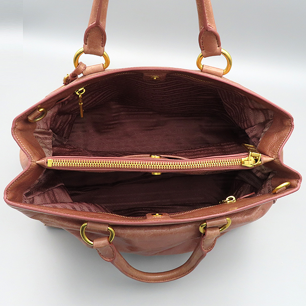 Prada(�����) BN2325 VITELLO SHINE(���ڷ� ����) ���� ��ũ �÷� 2WAY [õ�Ƚż�����] �̹���7 - ���̺��� �߰���ǰ