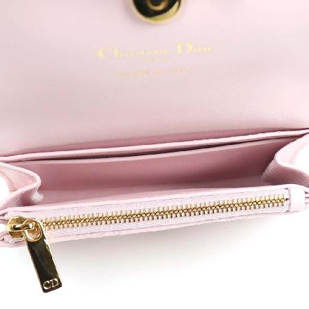 Dior(ũ����î���) S4206UJNH ī�� �۸��� ī������ [����ż�����] �̹���3 - ���̺��� �߰���ǰ