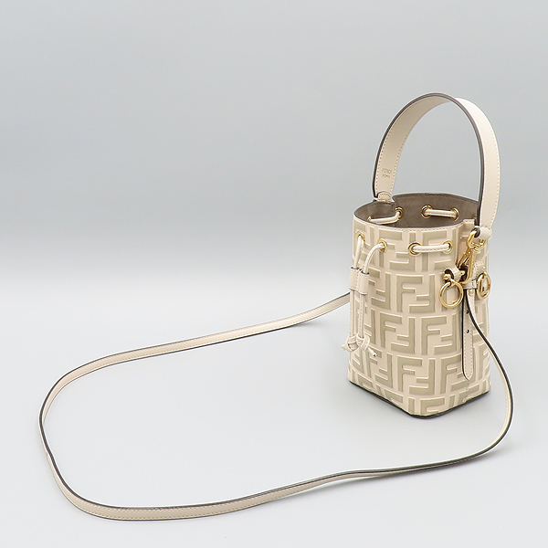 Fendi(���) 8BS010 ��Ʈ���� �̴� ��Ŷ ��Ʈ�� + �����Ʈ�� [�ϳ��̻���] �̹���4 - ���̺��� �߰���ǰ