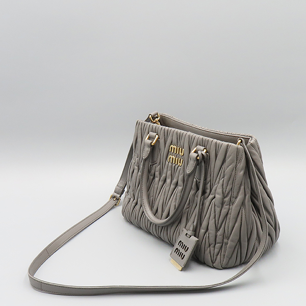 MiuMiu(�̿�̿�) 5BA258 �׷��� ���� ��Ʈ��� ��Ʈ�� + �����Ʈ�� [�ϳ��̻���] �̹���4 - ���̺��� �߰���ǰ