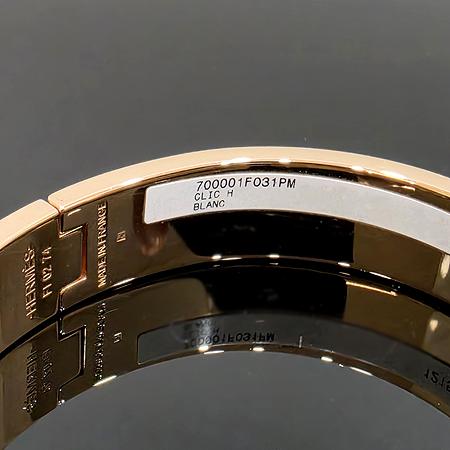Hermes(에르메스) H700001F031 화이트 클릭 아슈 금장 뱅글 팔찌 PM (광주롯데점) Hermes(에르메스) H700001F031 화이트 클릭 아슈 금장 뱅글 팔찌 PM (광주롯데점)