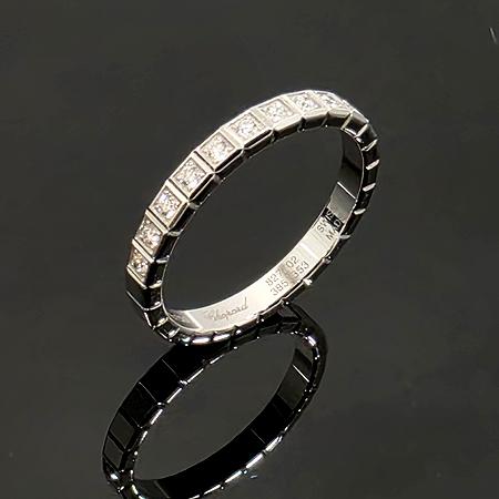 Chopard(쇼파드) 827702-1259 18K 화이트골드 미니 아이스 큐브 11포인트 다이아 반지 - 9호 (광주롯데점) Chopard(쇼파드) 827702-1259 18K 화이트골드 미니 아이스 큐브 11포인트 다이아 반지 - 9호 (광주롯데점)