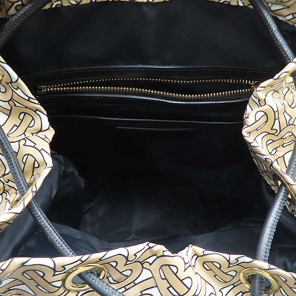 Burberry(������) 8011638 TB�ΰ� �ڰ��� ���� [�ϻ�Ե���] �̹���6 - ���̺��� �߰���ǰ
