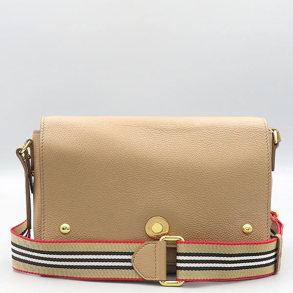 Burberry(������) 8021906  �׷��̴� ���� ��Ʈ ũ�ν� �ٵ� ũ�ν��� [õ�Ƚż�����] �̹���2 - ���̺��� �߰���ǰ