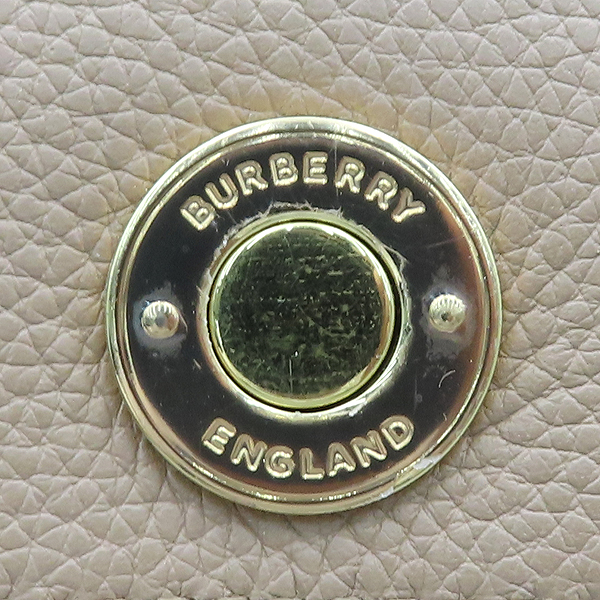 Burberry(������) 8021906  �׷��̴� ���� ��Ʈ ũ�ν� �ٵ� ũ�ν��� [õ�Ƚż�����] �̹���4 - ���̺��� �߰���ǰ