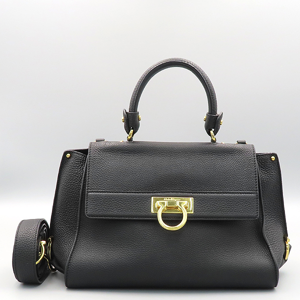 Ferragamo(��󰡸�) 21 E530 ���� ���� ��ġ�� ���� �ΰ� ���Ǿ� ��Ʈ�� ����� [õ�Ƚż�����] �̹���2 - ���̺��� �߰���ǰ