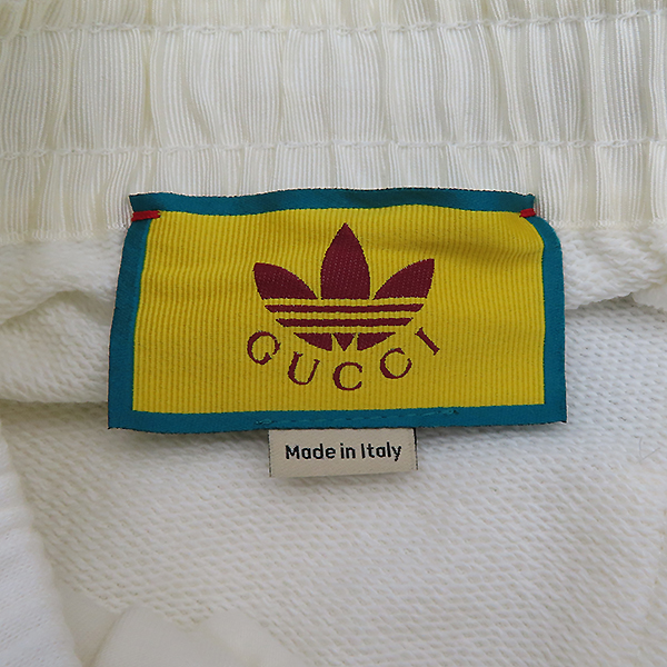 Gucci(����) 691639 ���� x �Ƶ�ٽ� ȭ��Ʈ ��ư ����Ʈ ���� [�ϻ�Ե���] �̹���4 - ���̺��� �߰���ǰ