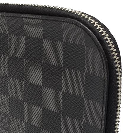 Louis Vuitton(루이비통) N64437 다미에 그라파이트 캔버스 포쉐트 주르 GM 클러치 (광주롯데점) Louis Vuitton(루이비통) N64437 다미에 그라파이트 캔버스 포쉐트 주르 GM 클러치 (광주롯데점)