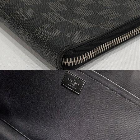 Louis Vuitton(루이비통) N64437 다미에 그라파이트 캔버스 포쉐트 주르 GM 클러치 (광주롯데점) Louis Vuitton(루이비통) N64437 다미에 그라파이트 캔버스 포쉐트 주르 GM 클러치 (광주롯데점)