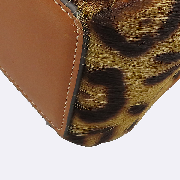 Celine(������) 197983FXY.19LE �����ĵ� ��ġ ī����Ų 16�� �̴� ��Ʈ�� + ��Ʈ�� 2WAY [�����νż�����] �̹���5 - ���̺��� �߰���ǰ