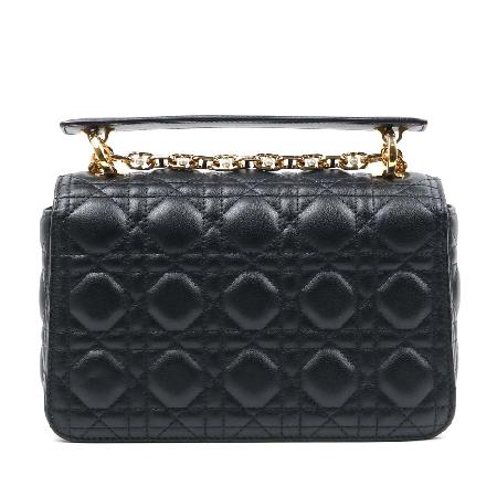 Dior(ũ����î���) ��� ���� ���� ž �ڵ�� �����  M9271UBHI_900 [����ü�����] �̹���5 - ���̺��� �߰���ǰ