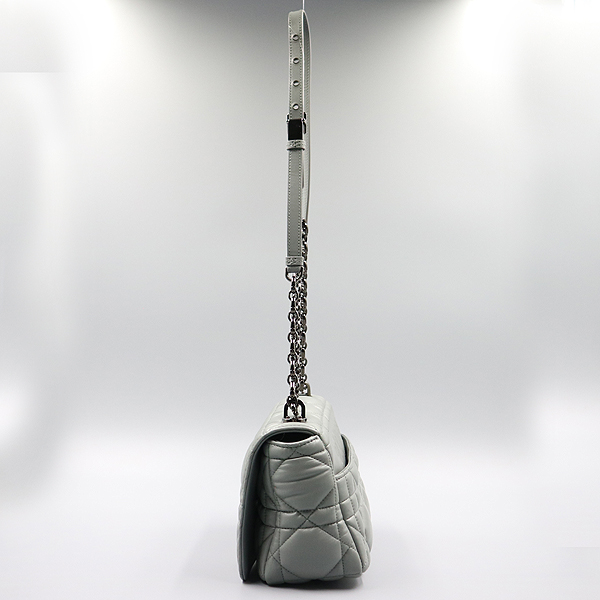 Dior(ũ����î���) M9242BNGK ����׷��� �÷� �е� ī�� �̵�� ����� [�뱸��������] �̹���3 - ���̺��� �߰���ǰ
