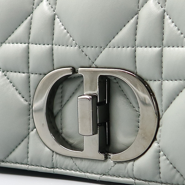 Dior(ũ����î���) M9242BNGK ����׷��� �÷� �е� ī�� �̵�� ����� [�뱸��������] �̹���6 - ���̺��� �߰���ǰ