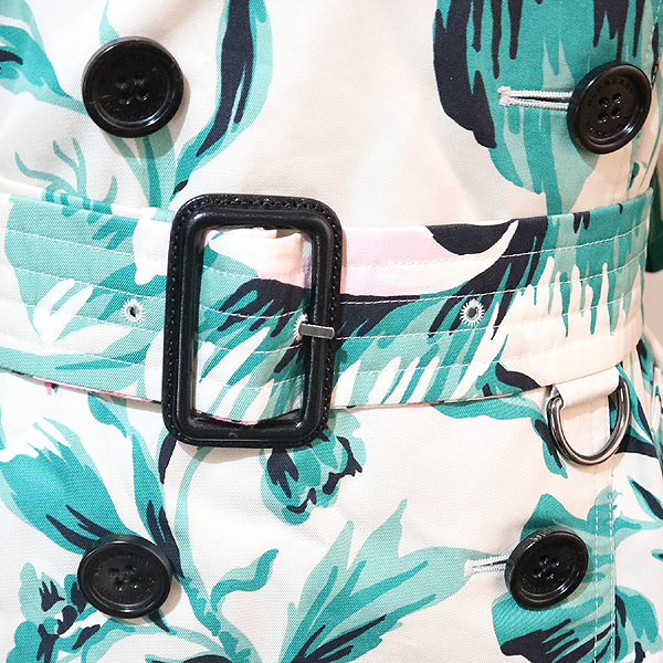 Burberry(������) 2850 �ö�� ���� Ʈ��ġ ��Ʈ + ��Ʈ [�뱸��������] �̹���4 - ���̺��� �߰���ǰ