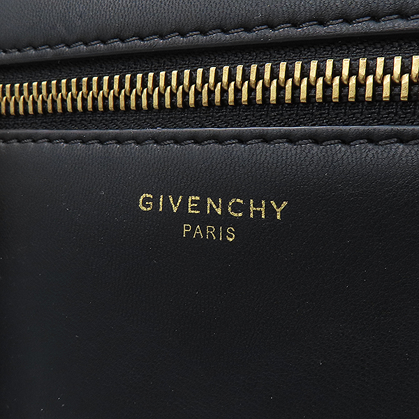 GIVENCHY(�����) BB506XB0CK ȭ��Ʈ�÷� ���� ĵ���� ��� ���� ���� + ��Ʈ�� 2WAY [��������] �̹���4 - ���̺��� �߰���ǰ