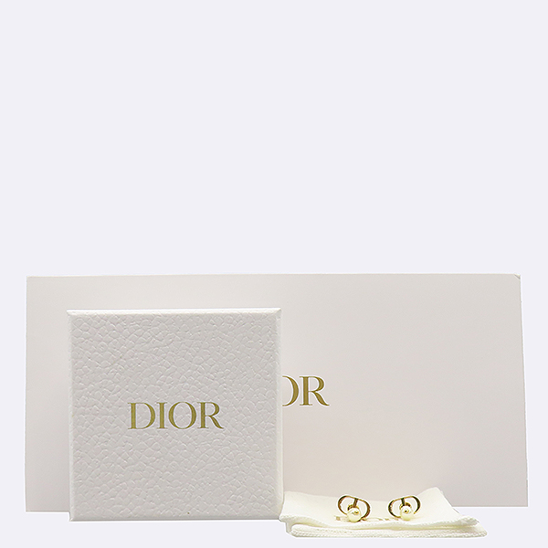 Dior(ũ����î���) E1520PTCRS_D301 Petit CD ��� �ǴϽ� ��Ż & ȭ��Ʈ ���� ���� �Ͱ��� [��������] �̹���4 - ���̺��� �߰���ǰ
