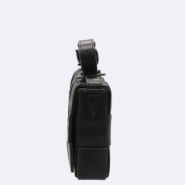 BOTTEGAVENETA(���װ�����Ÿ) 737950 ���� ���� ���� ��Ʈ��ġ���� ī��Ʈ ũ�ν��� [��������] �̹���3 - ���̺��� �߰���ǰ