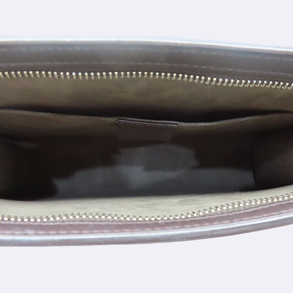 Gucci(����) 475316 GG�ΰ� ������ ĵ���� ��(Web) ��Ʈ������ �Ŀ�ġ Ŭ��ġ�� [�λ꼾�Һ���] �̹���6 - ���̺��� �߰���ǰ