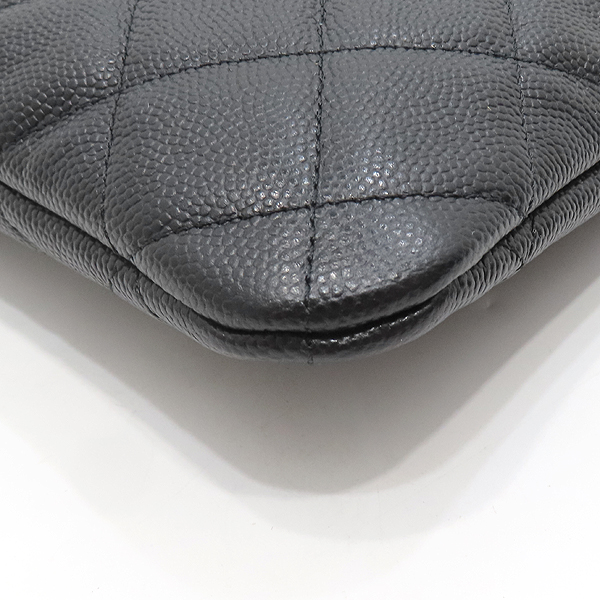 Chanel(����) A82545 ���� ĳ��� ���� �ΰ� Ŭ���� ���̵� Ŭ��ġ [��õ��] �̹���6 - ���̺��� �߰���ǰ