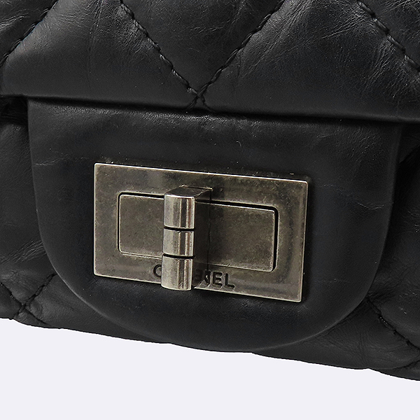 Chanel(����) A37590 ��Ƽ�� ī����Ų ���� �÷� 2.55 �ƽ� ��Ż ���� �ΰ� ü�� �÷� ����� [��������] �̹���4 - ���̺��� �߰���ǰ