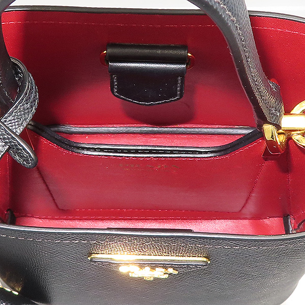 Prada(�����) 1BA217 ���� �κ��� �ĴϿ� ���ǾƳ� ���� ����ΰ� ��Ŷ ��Ʈ�� + �����Ʈ�� 2WAY [��������] �̹���6 - ���̺��� �߰���ǰ