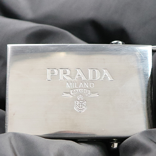 Prada(�����) 290364 ���� �ﰢ�ΰ� ������ �е� ���� + ��Ʈ set [�뱸��������] �̹���4 - ���̺��� �߰���ǰ