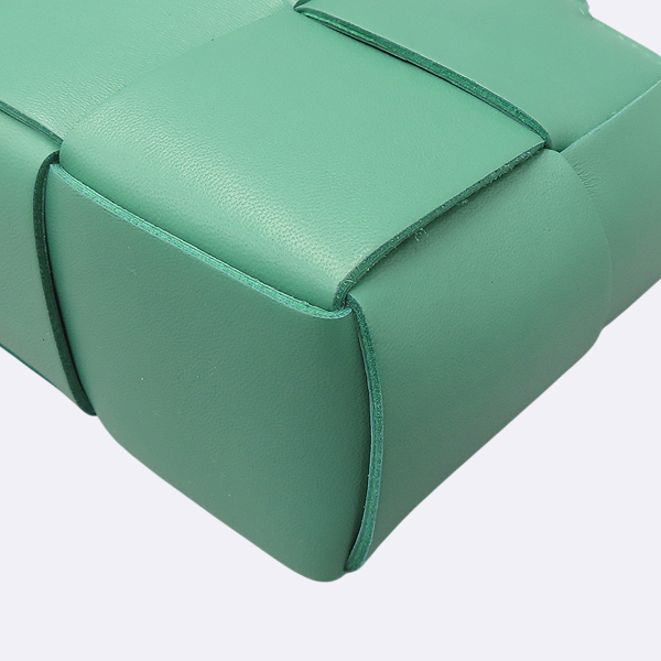 BOTTEGAVENETA(���װ�����Ÿ) 729029 �Ӹ��̵� ���� �Ƹ��� ĵ�� ��Ʈ�� + �����Ʈ�� 2WAY+ �����Ŀ�ġ [��������] �̹���5 - ���̺��� �߰���ǰ
