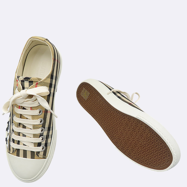 Burberry(������) 8024149 ��ī�̺� ������ ��Ƽ�� üũ ��ũȦ �ΰ� ������ ����Ŀ�� - 40 [��������] �̹���3 - ���̺��� �߰���ǰ