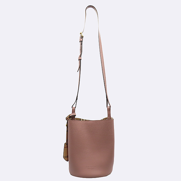 Burberry(������) 40571521 �ֽ� ��ũ ���� �ָ��� �� ��Ŷ ũ�ν��� [��������] �̹���3 - ���̺��� �߰���ǰ