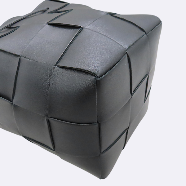 BOTTEGAVENETA(���װ�����Ÿ) 680218 ���� ����Ų ��Ʈ��ġ�� ī��Ʈ ���� ��Ŷ ũ�ν��� [�λ꼾�Һ���] �̹���5 - ���̺��� �߰���ǰ