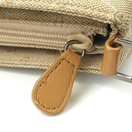Aigner(���̱׳�) ũ�ν��� �̹���4 - ���̺��� �߰���ǰ