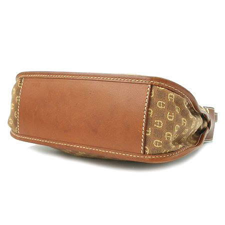 Aigner(���̱׳�) ����� �̹���3 - ���̺��� �߰���ǰ