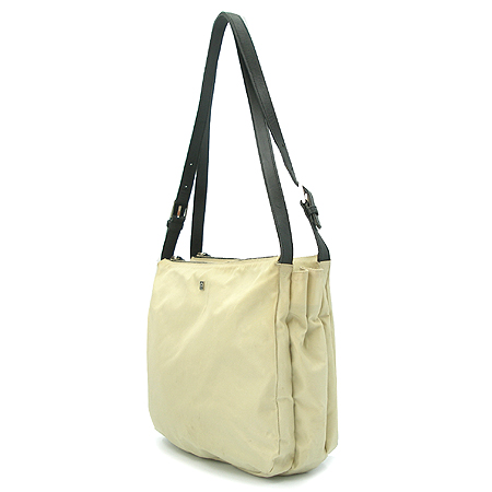 Aigner(���̱׳�) ����� �̹���2 - ���̺��� �߰���ǰ
