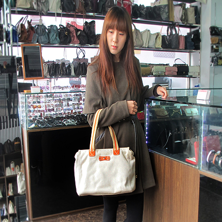 Aigner(���̱׳�) ����� �̹���6 - ���̺��� �߰���ǰ