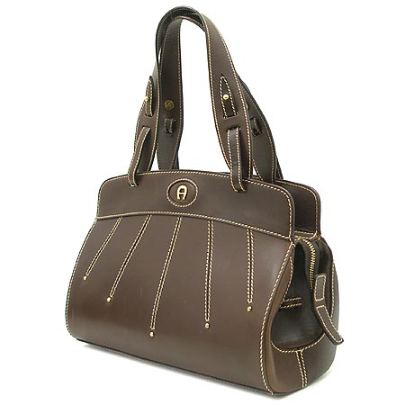 Aigner(���̱׳�) ������Ʈ��(�����ȭ��������) �̹���3 - ���̺��� �߰���ǰ