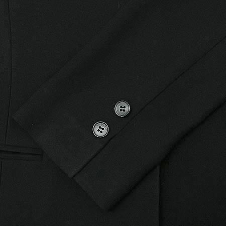 Ana Capri(�Ƴ�ī����) ���� �̹���3 - ���̺��� �߰���ǰ