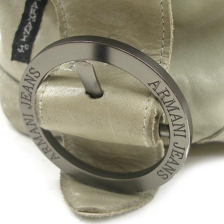 Armani(�Ƹ�����) ����� �̹���4 - ���̺��� �߰���ǰ