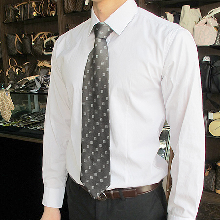Armani(�Ƹ�����) ��Ÿ�� �̹���5 - ���̺��� �߰���ǰ