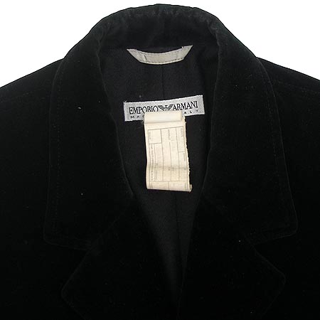 Emporio Armani(�������� �Ƹ�����) ���� ���� �̹���2 - ���̺��� �߰���ǰ