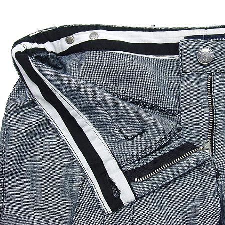 Armani(�Ƹ�����) ���� �̹���3 - ���̺��� �߰���ǰ