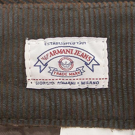 Armani(�Ƹ�����) ���׽�ĿƮ �̹���4 - ���̺��� �߰���ǰ