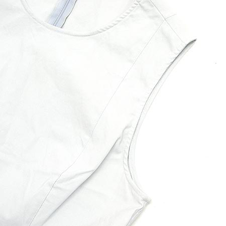 Armani(�Ƹ�����) ���� �̹���3 - ���̺��� �߰���ǰ