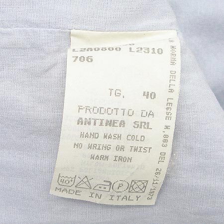 Armani(�Ƹ�����) ���ǽ� �̹���4 - ���̺��� �߰���ǰ