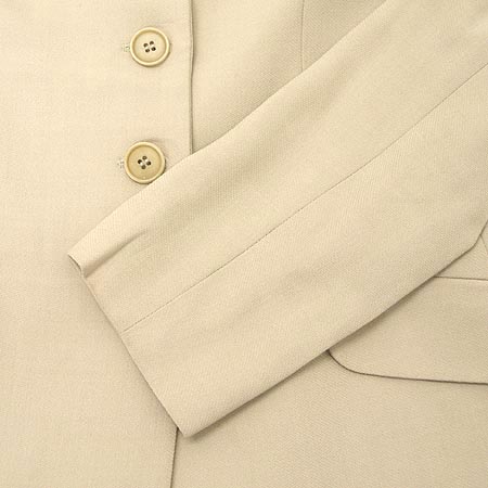 Armani(�Ƹ�����) ���� �̹���3 - ���̺��� �߰���ǰ