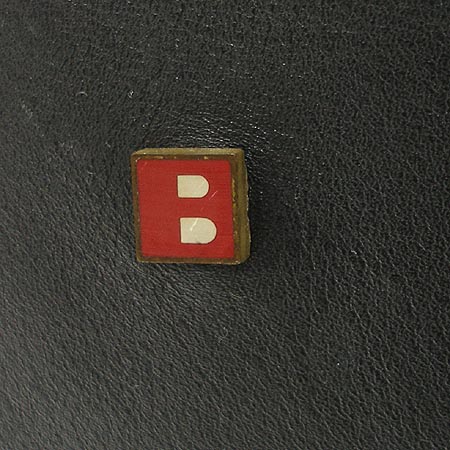 Bally(�߸�)* ����� �̹���4 - ���̺��� �߰���ǰ