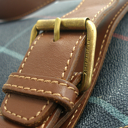 Burberry(������) ���� �̹���3 - ���̺��� �߰���ǰ