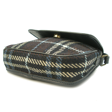 Burberry(������) ũ�ν��� �̹���4 - ���̺��� �߰���ǰ