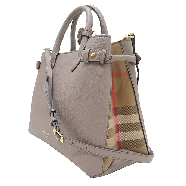 Burberry(������) 40202821 �׷��� ���� �Ͽ콺 üũ ��� �̵�� M������ ��Ʈ�� + ��� ��Ʈ�� [��õ��] �̹���3 - ���̺��� �߰���ǰ