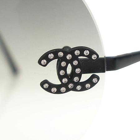 Chanel(����) 4057D ť�� ���۶� [��������] �̹���3 - ���̺��� �߰���ǰ