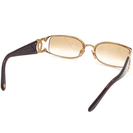 Chanel(����) 2022 C136. CC �ΰ� ���� �簢 ��Ż ������ ���� ���۶� �̹���3 - ���̺��� �߰���ǰ